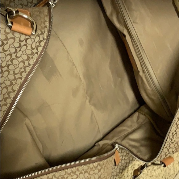 A coach bag ( the bag wasnt sold ) - Picture 3 of 3